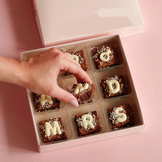 LOVE BROWNIES